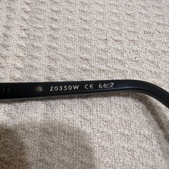 Louis Vuitton Evidence Sunglasses Black - Picture 13 of 16